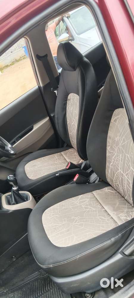 Hyundai Grand I10 Crdi Sportz, 2015, Diesel