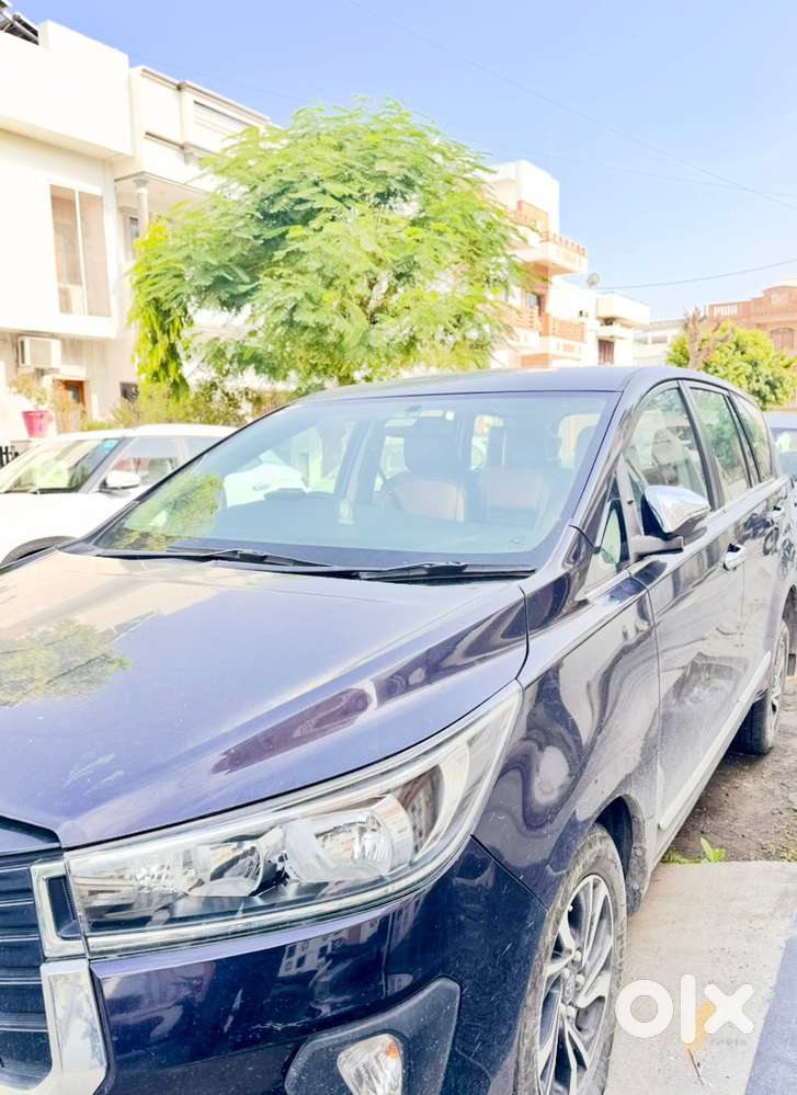 Toyota Innova Crysta 2021 Petrol 28080 Km Driven Arrogant Black Clr