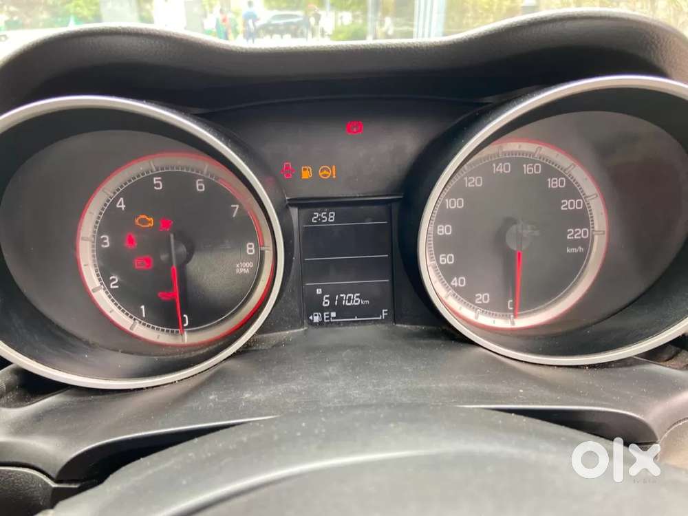 Maruti Suzuki Swift Vxi, 2018, Petrol