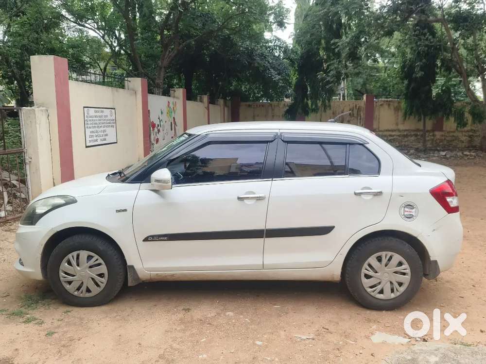 Maruti Suzuki Dzire 2015 Diesel 138500 Km Driven