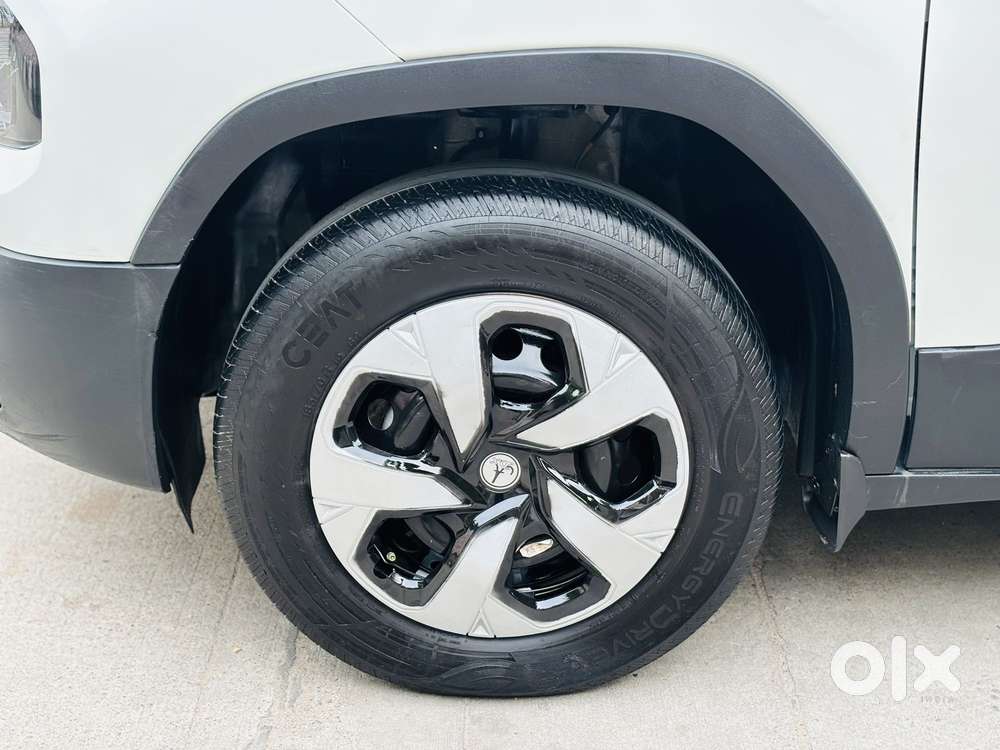 Tata Punch Pure, 2025, Petrol