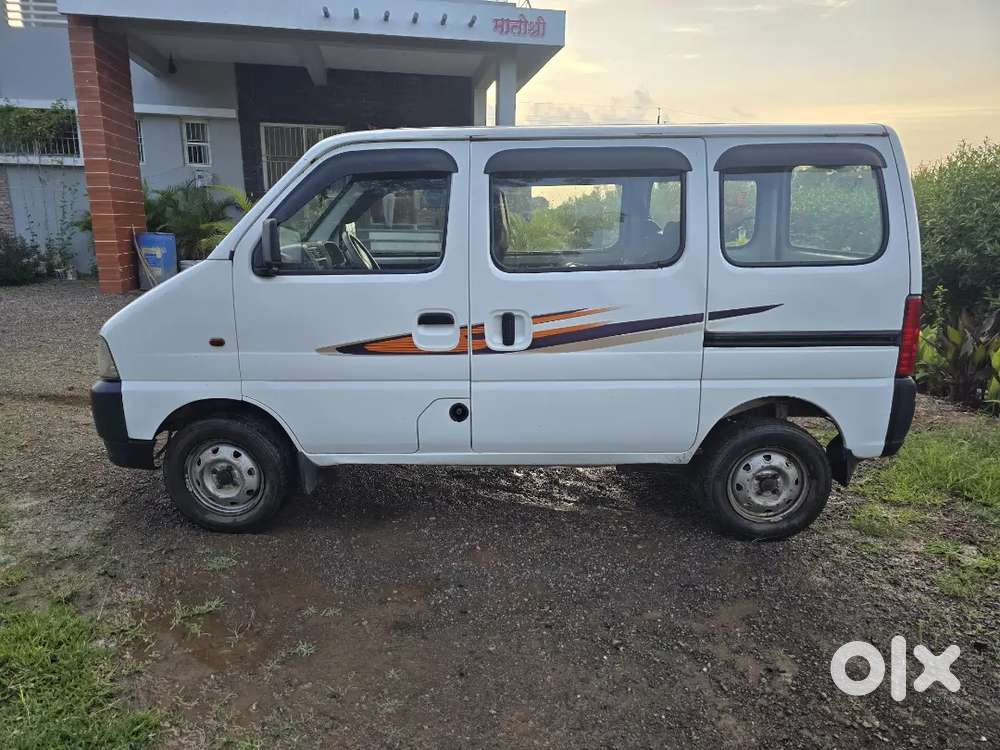 Maruti Suzuki Eeco 2017