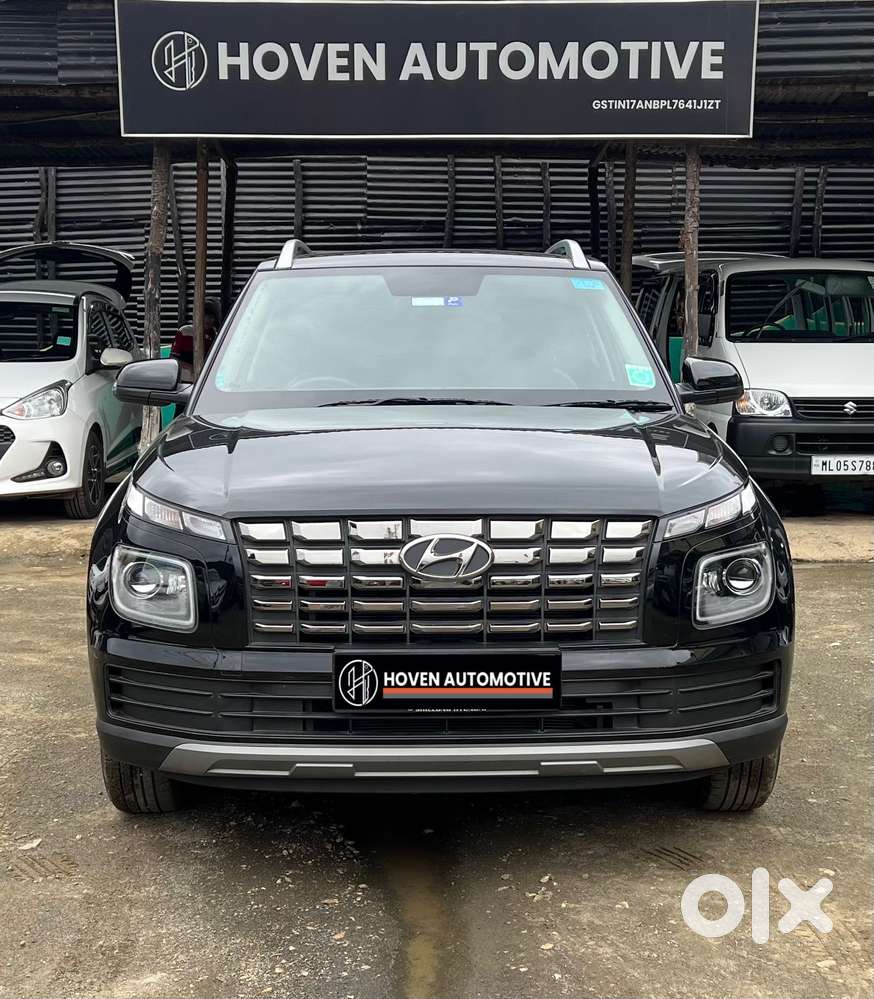Hyundai Venue S (o) 1.2 Petrol Knight Edition, 2024, Petrol