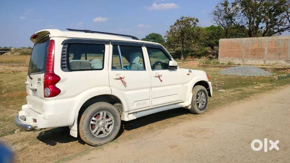 Mahindra Scorpio Vlx 2012