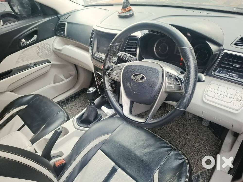 Mahindra Xuv300 W8, 2021, Petrol