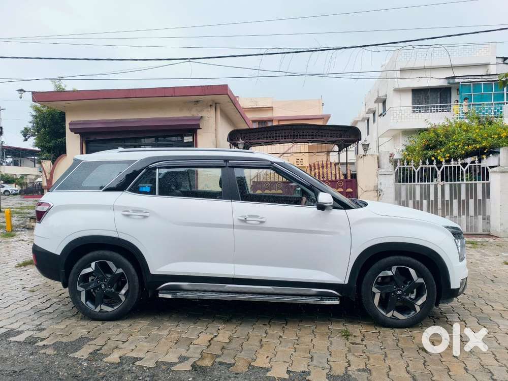 Hyundai Alcazar 1.5 Signature Diesel Mt 6 Str Dual Tone, 2022, Petro..