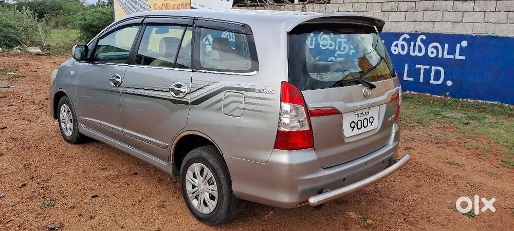 Toyota Innova 2.5 G 2015