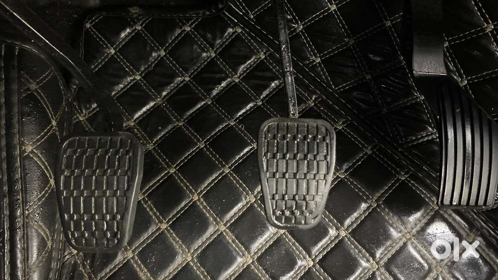 Tata Punch 1.2 Revotron Creative Amt Dual Tone, 2022, Petrol