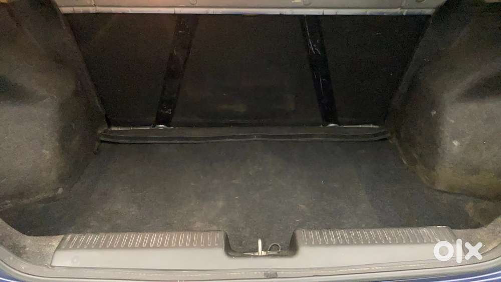 Maruti Suzuki Swift Dzire 1.2 Vxi Bsiv, 2021, Petrol