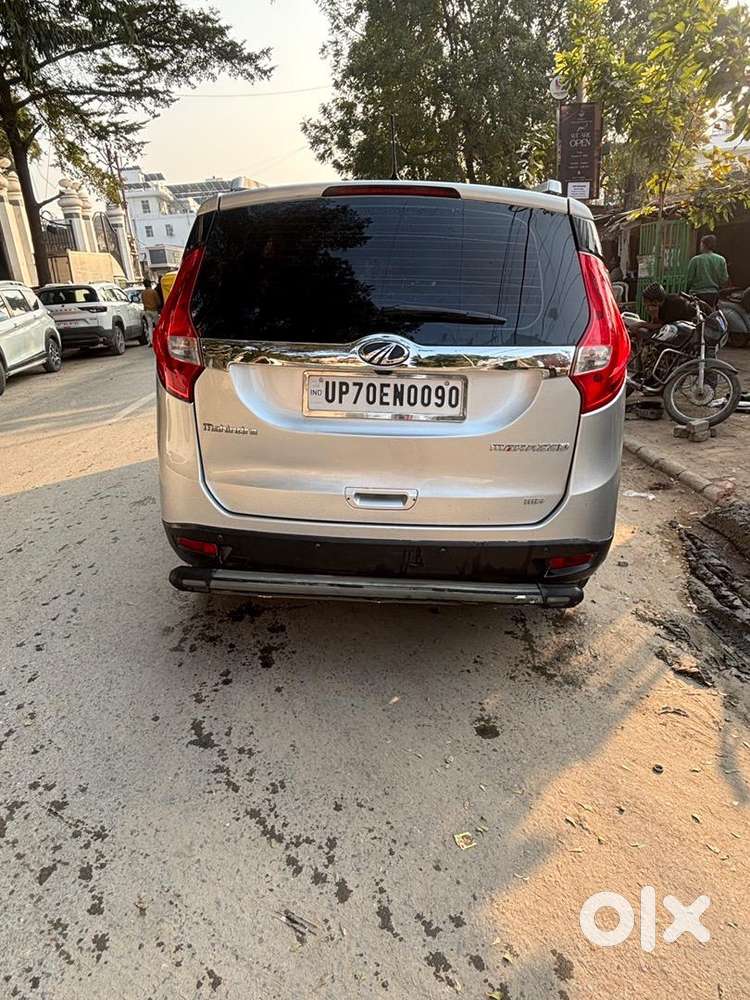 Mahindra Marazzo M6 2019 Last Top Model With Proper Service Record