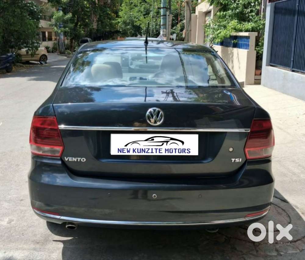 Volkswagen Vento 1.2 Tsi Highline At, 2016, Petrol