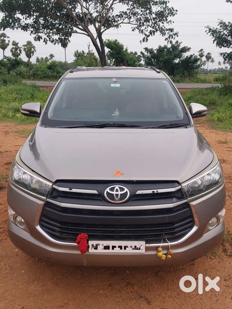 Toyota Innova Crysta 2.4 G Mt, 2016, Diesel