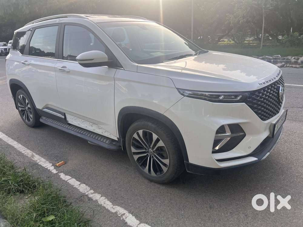 Mg Hector Plus 1.5 Sharp Turbo Cvt 6 Str, 2022, Petrol