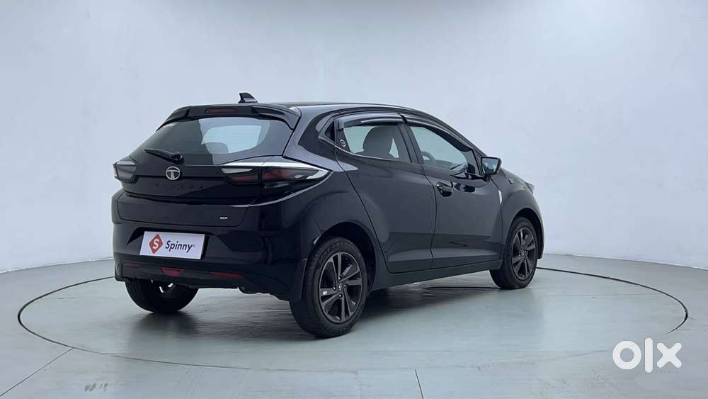 Tata Altroz Xza Plus (s) Dark Edition, 2023, Petrol