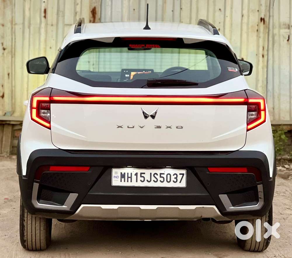 Mahindra Xuv 3xo, 2024, Petrol