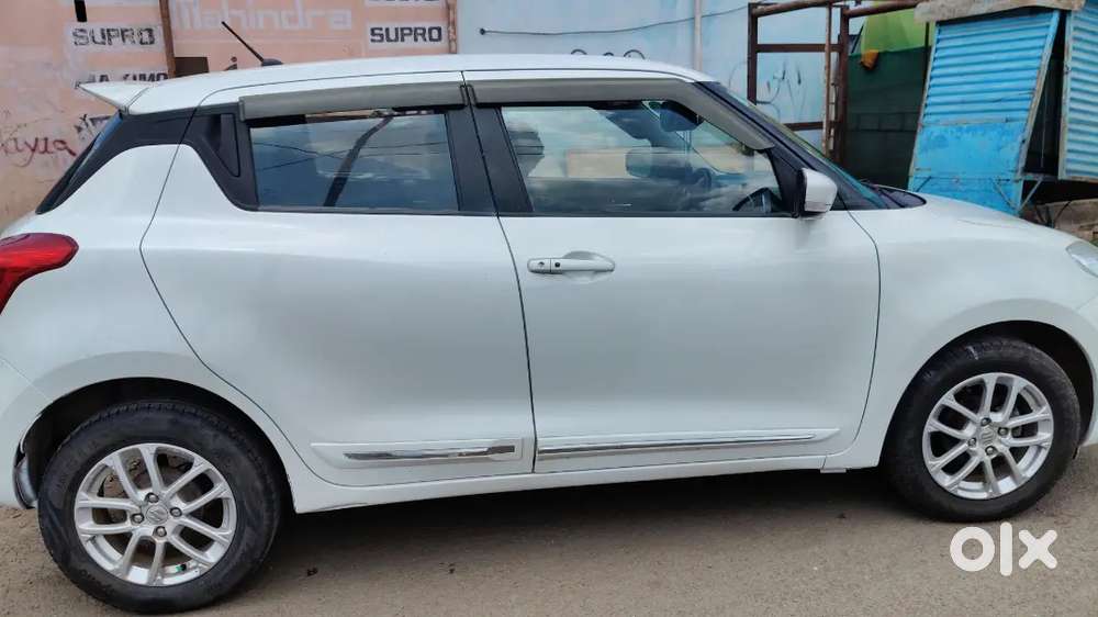 Maruti Suzuki Swift 2018 Petrol 50000 Km Driven