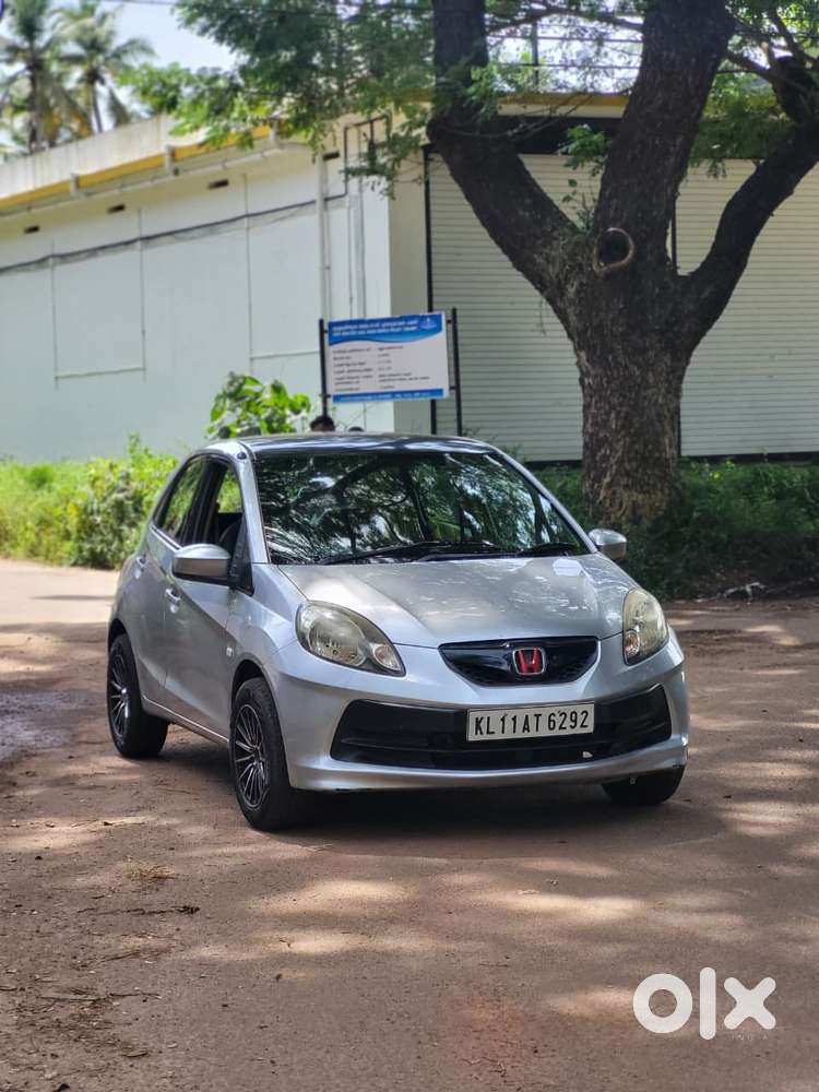 Honda Brio S Mt, 2014, Petrol