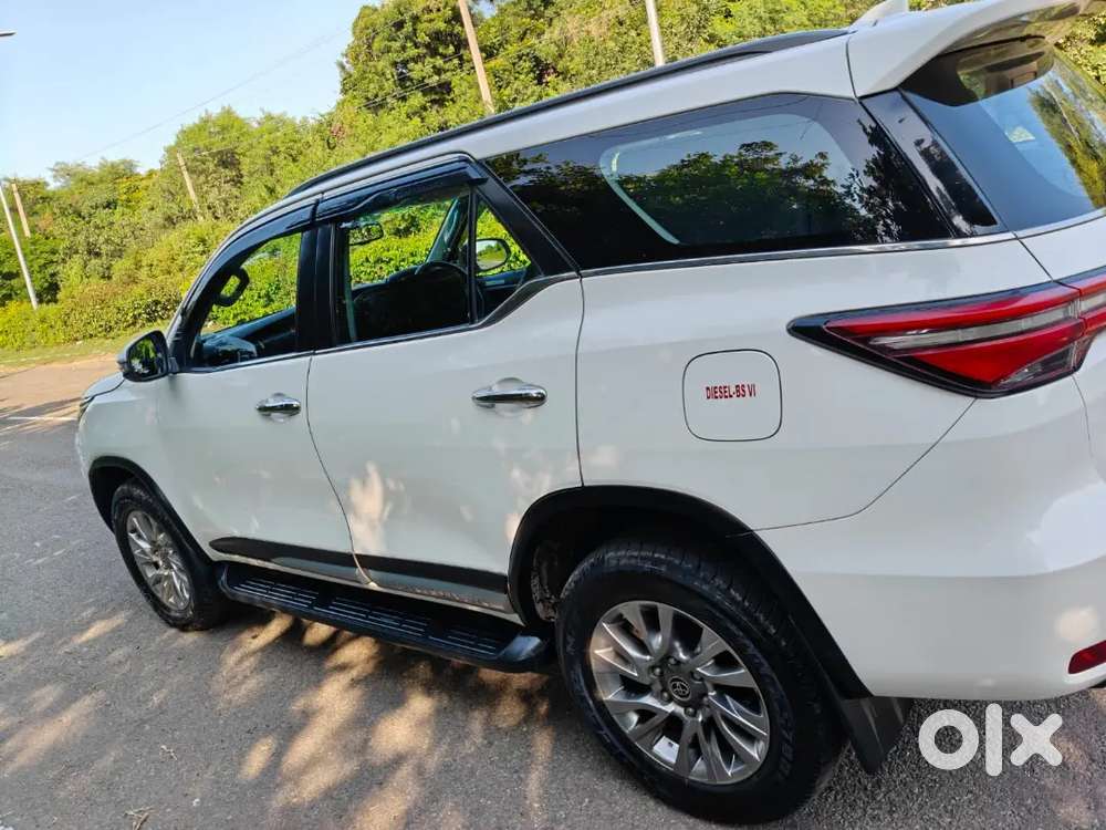 Toyota Fortuner  2022 (at 4&times;4)top Model