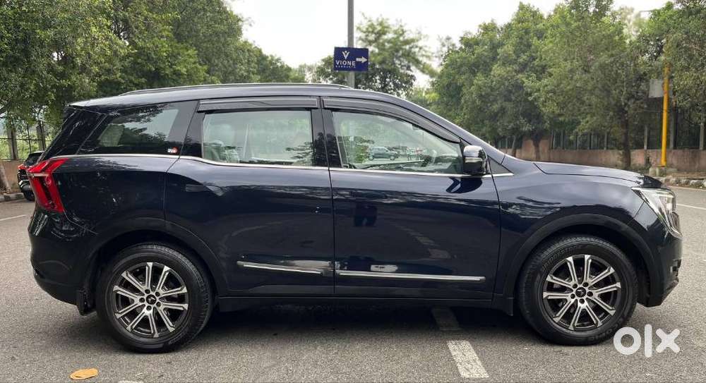 Mahindra Xuv700 2.0 Ax 7 Petrol At Luxury Pack Str, 2024, Petrol