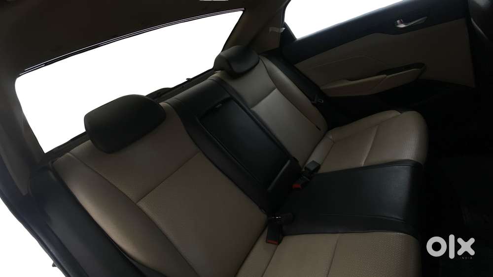 Hyundai Verna 1.6 Sx (o) Vtvt At, 2018, Petrol