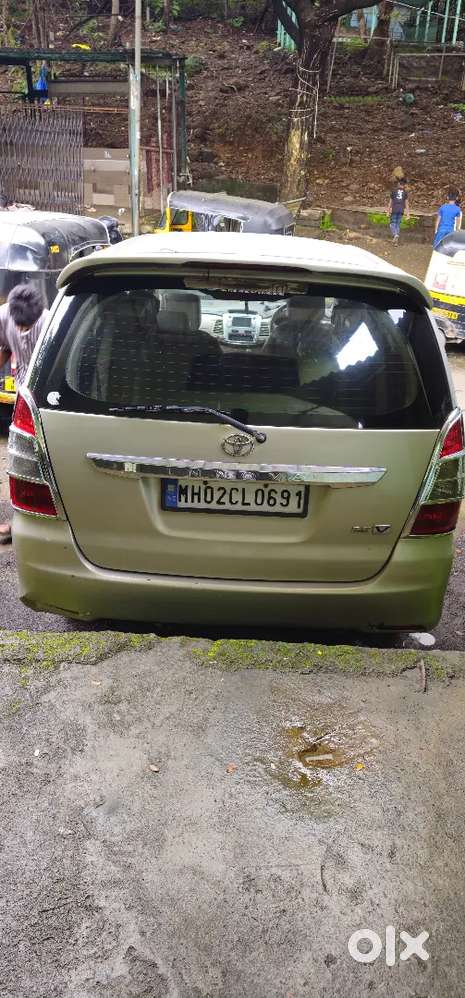 Toyota Innova Diesel Manual 2012 Year