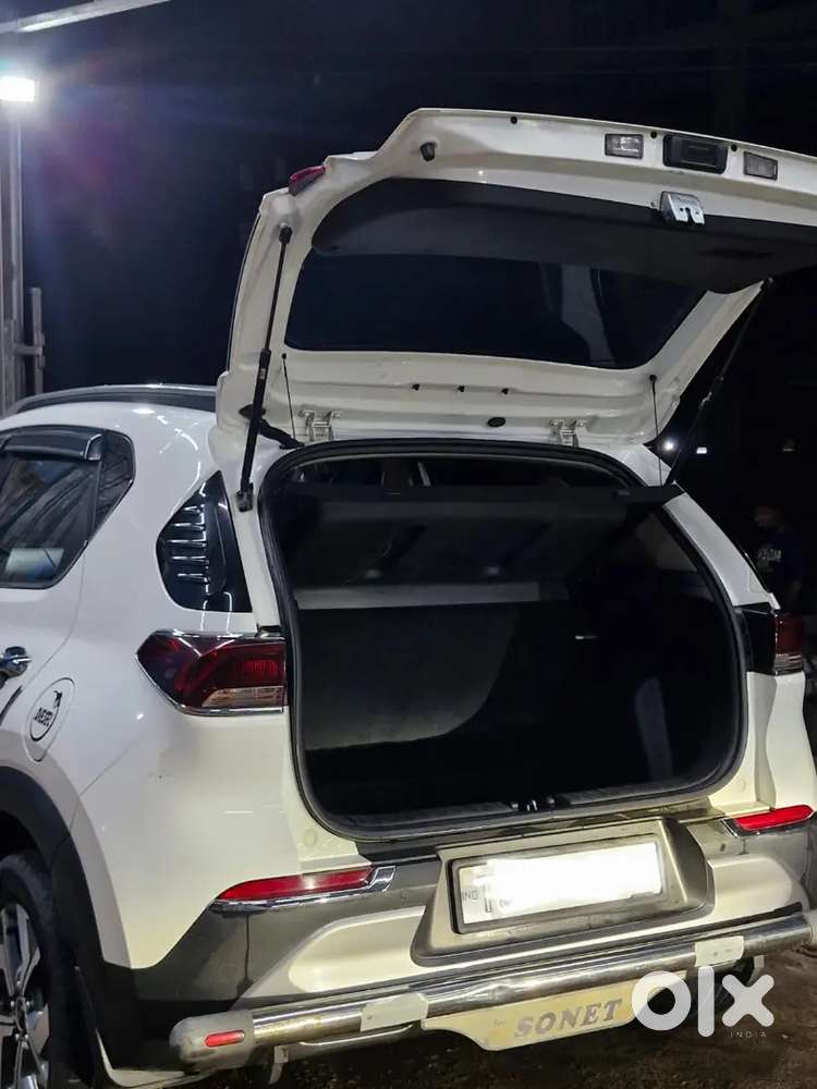 Kia Sonet (2022) | Diesel Manual