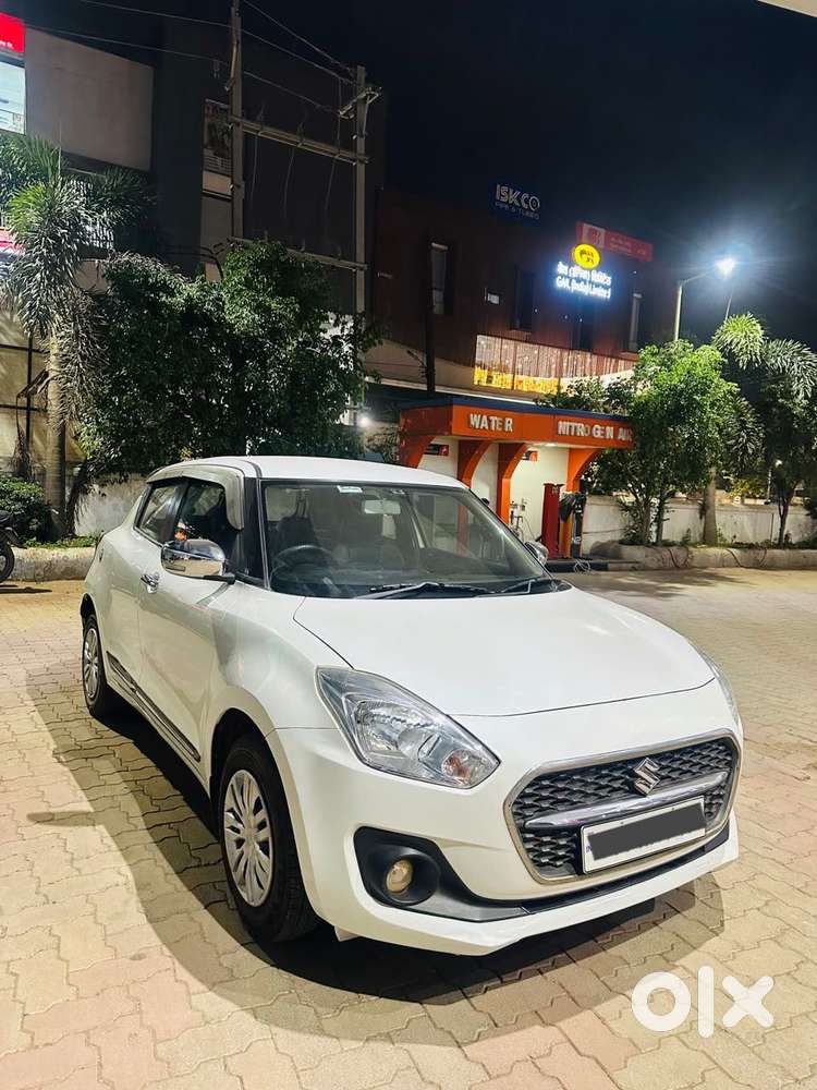 Maruti Suzuki Swift Vvt Vxi, 2022, Petrol