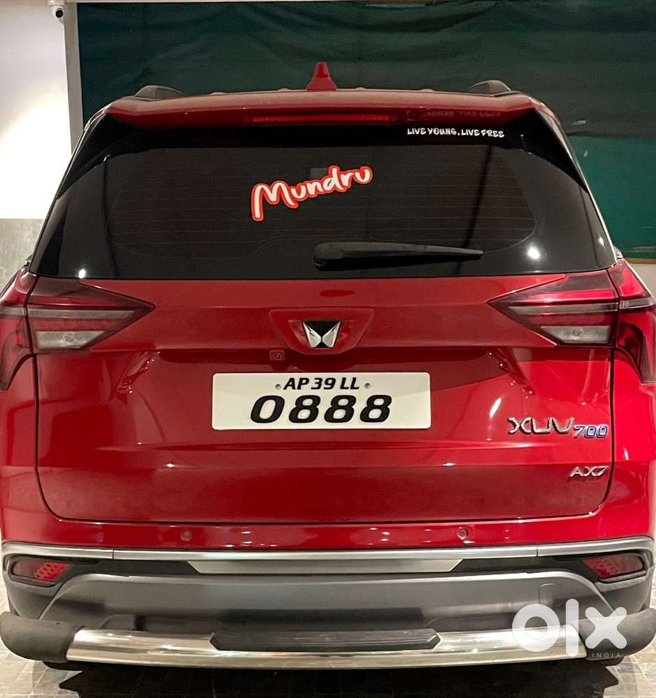 Mahindra Xuv700 Petrol 2021