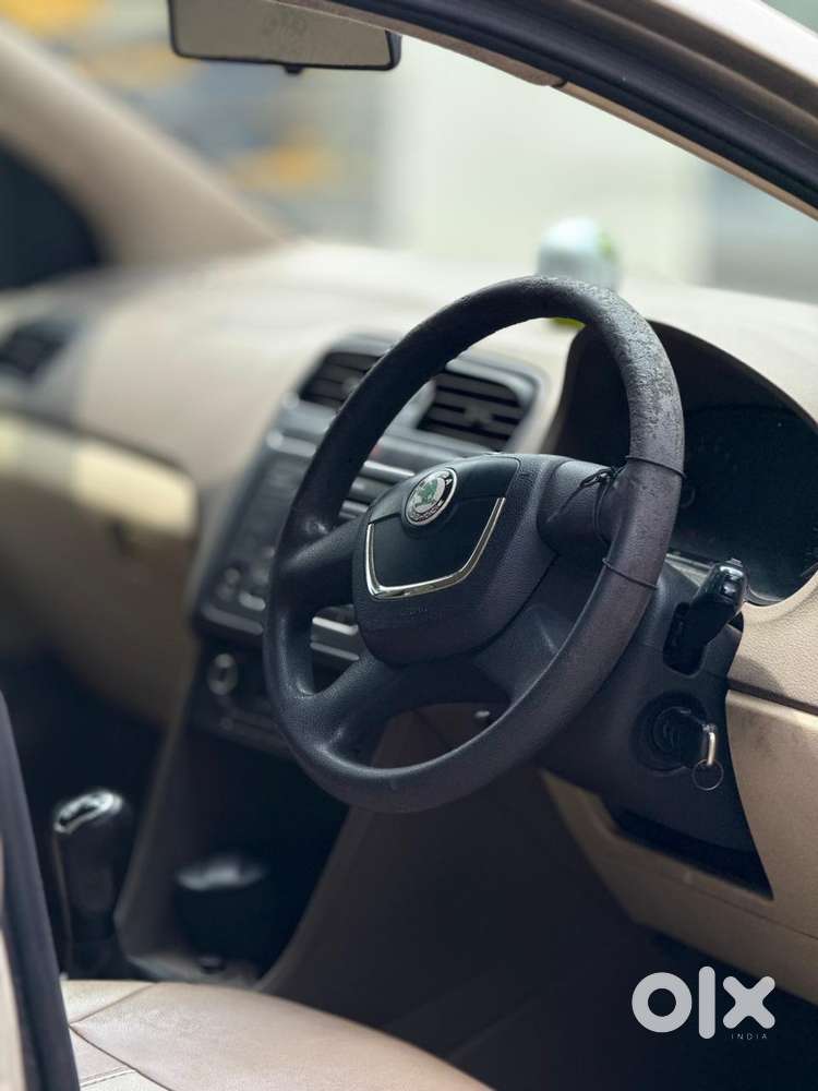 Skoda Rapid Elegance Mpi, 2012, Diesel