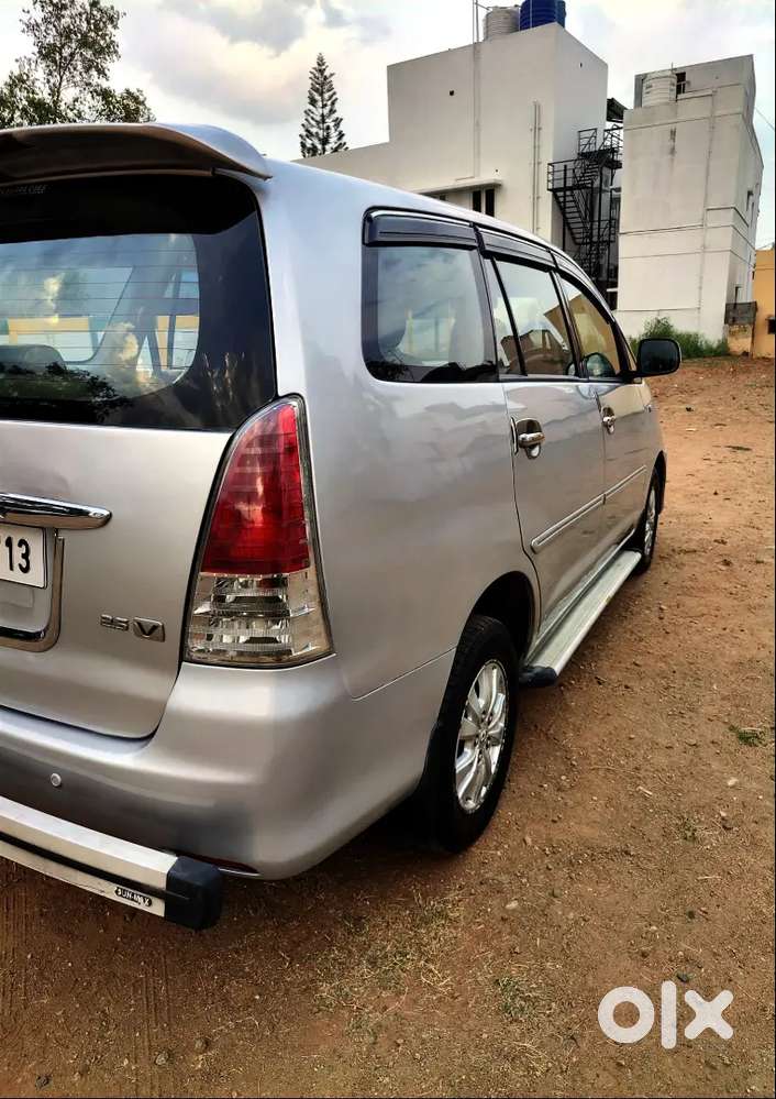 Toyota Innova 2009