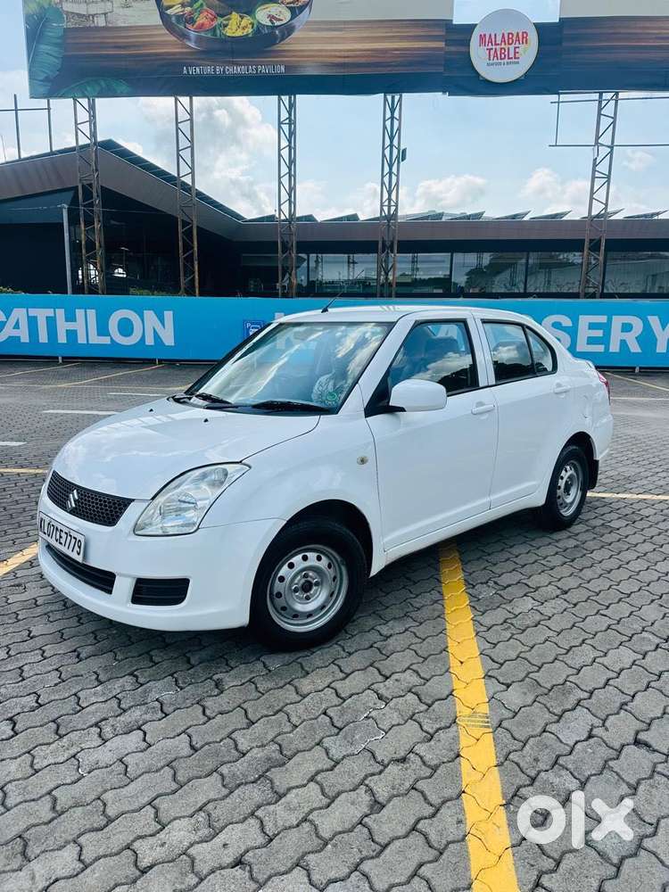 Maruti Suzuki Swift Dzire Ldi Optional, 2015, Diesel