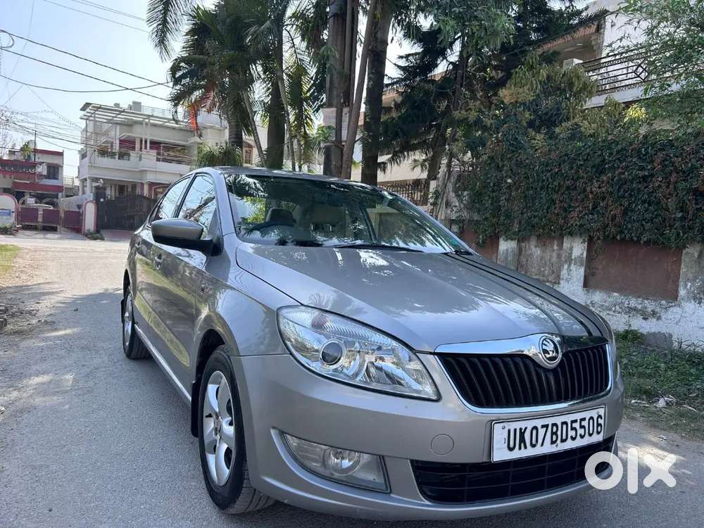 Doctor Driven Skoda Rapid 2014 Diesel Well Maintained