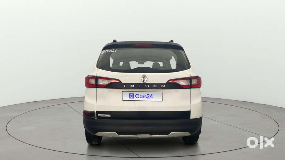 Renault Triber Rxl, 2023, Petrol