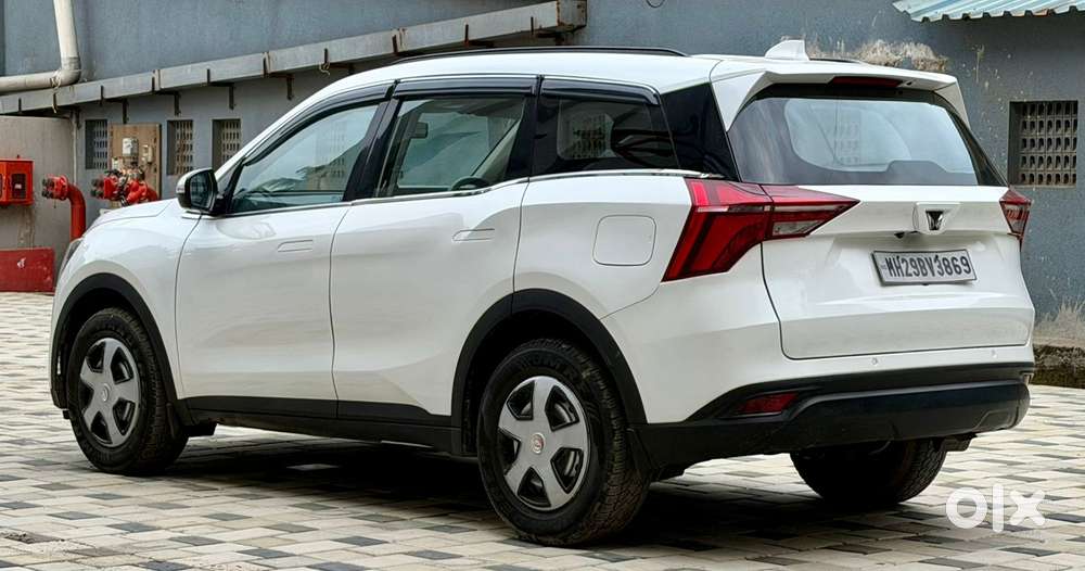 Mahindra Xuv700 2.2 Mx Diesel Mt 5 Str, 2022, Diesel