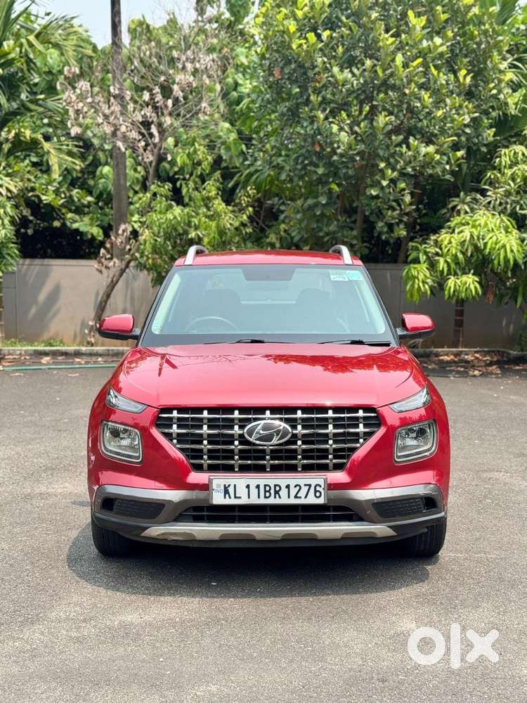 Hyundai Venue 1.2 S (o), 2019, Petrol