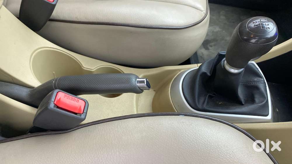 Hyundai Verna 1.4 Cx, 2014, Petrol