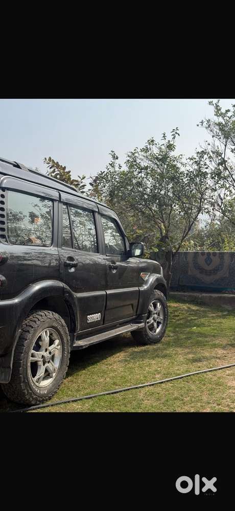Mahindra Diesel Car 2016