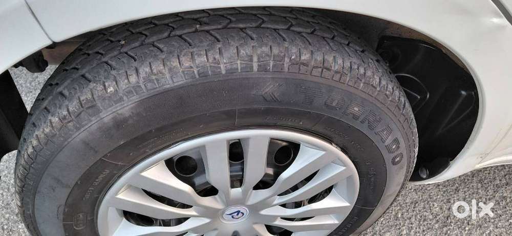 Maruti Suzuki Ritz Vxi, 2010, Petrol