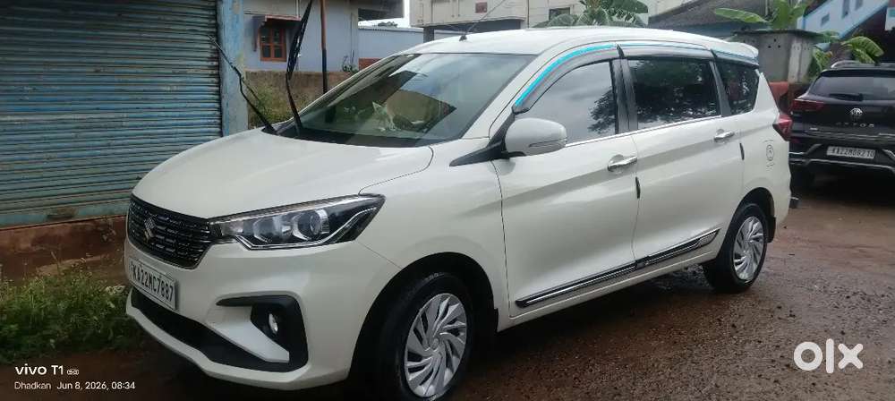 Maruti Suzuki Ertiga 2022 Cng & Petrol 92000 Km Driven