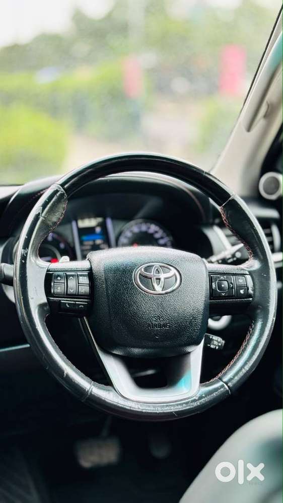 Toyota Fortuner Legender 4x2 At 2.8, 2021, Diesel