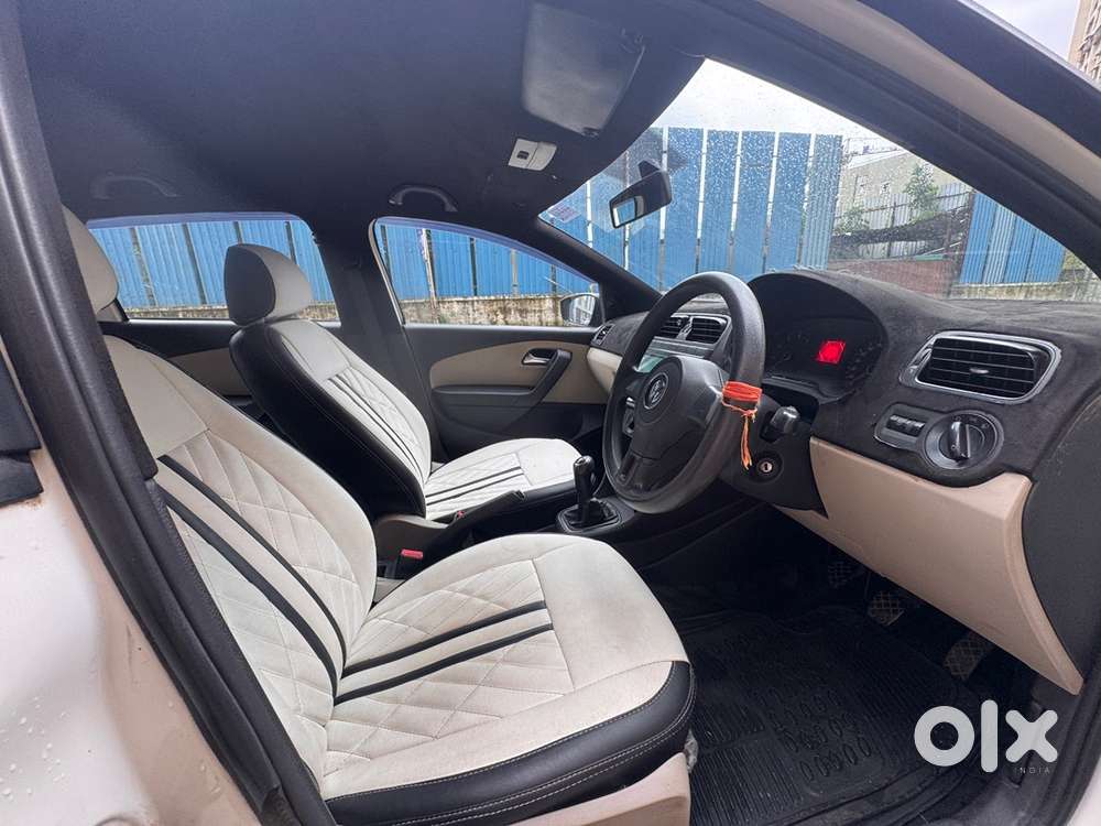 Volkswagen Polo 2011 67000 Km Driven