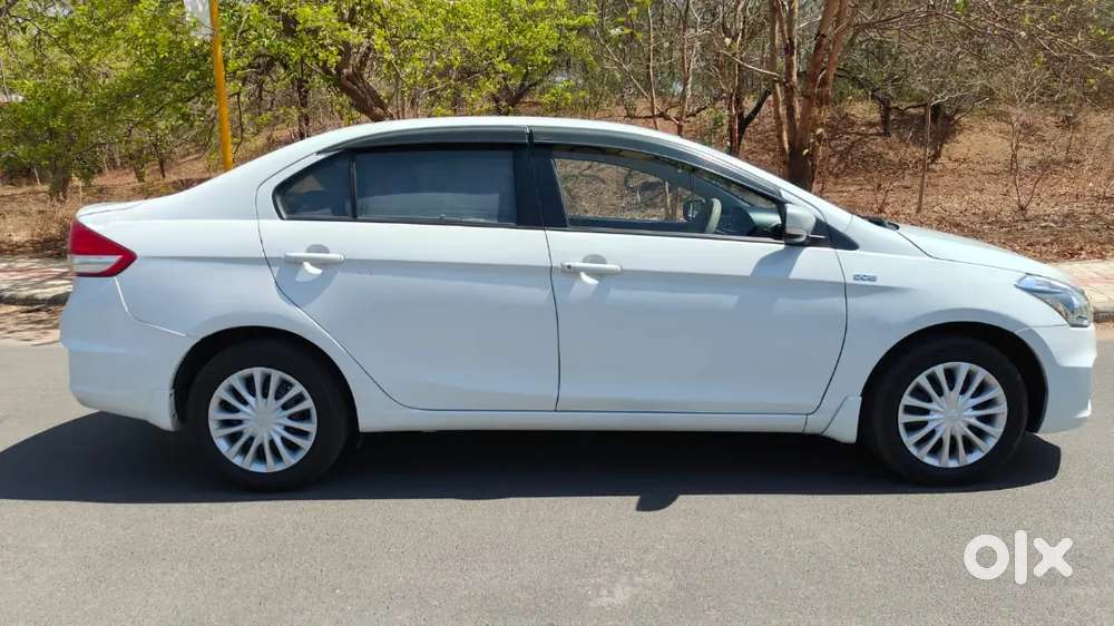 Maruti Suzuki Ciaz 2015 Diesel Well Maintained.