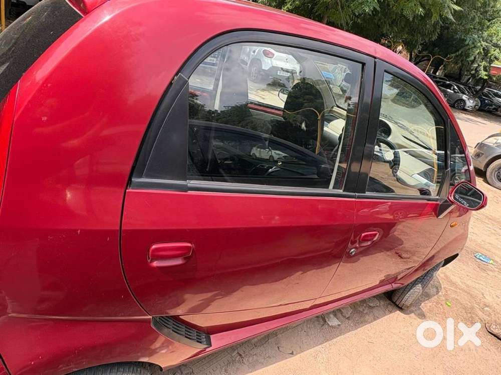 Tata Nano Genx Xta-2379 2015 Petrol