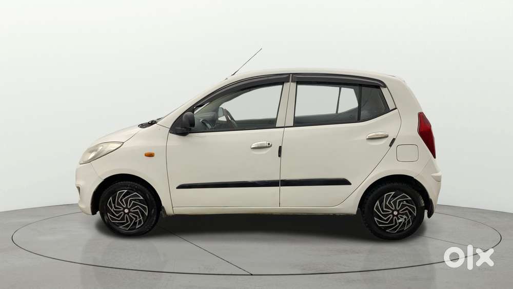 Hyundai I10 Magna 1.1l, 2015, Cng & Hybrids