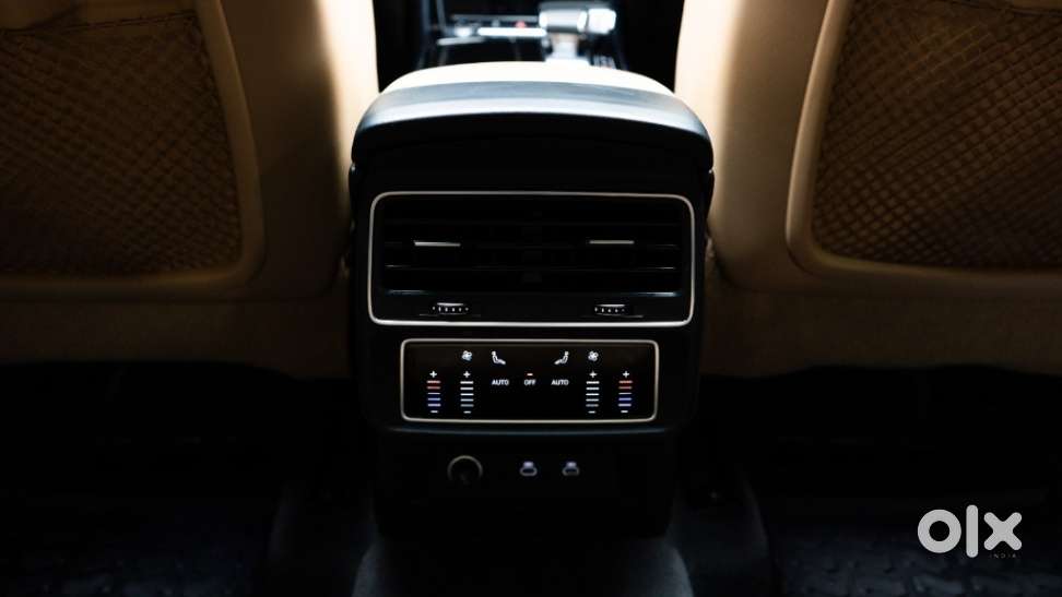 Audi Q7 Technology 55 Tfsi W/o Matrix, 2023, Petrol