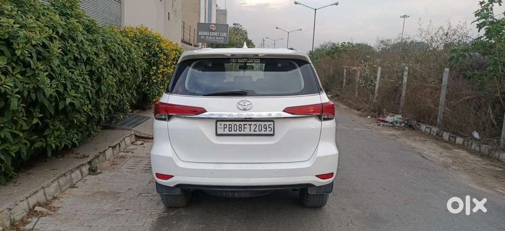 Toyota Fortuner 2017 Diesel Well Maintained