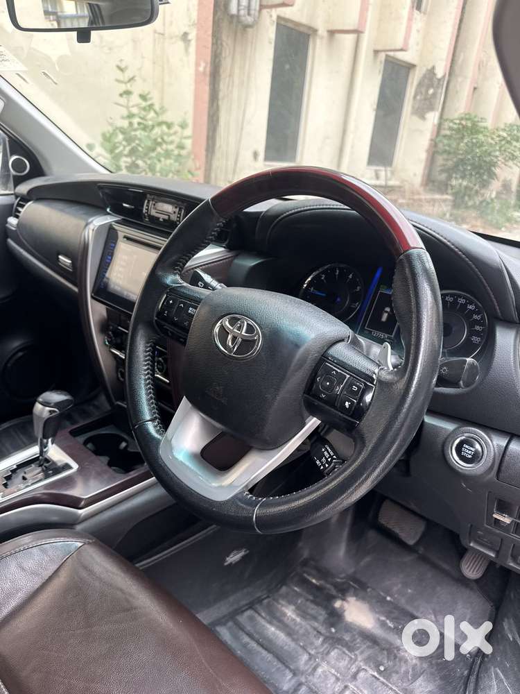 Toyota Fortuner 4x2 At 2.8 Diesel, 2017, Diesel