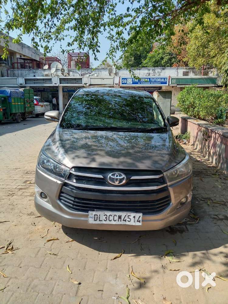 Toyota Innova Crysta 2.4 G Mt, 2017, Diesel