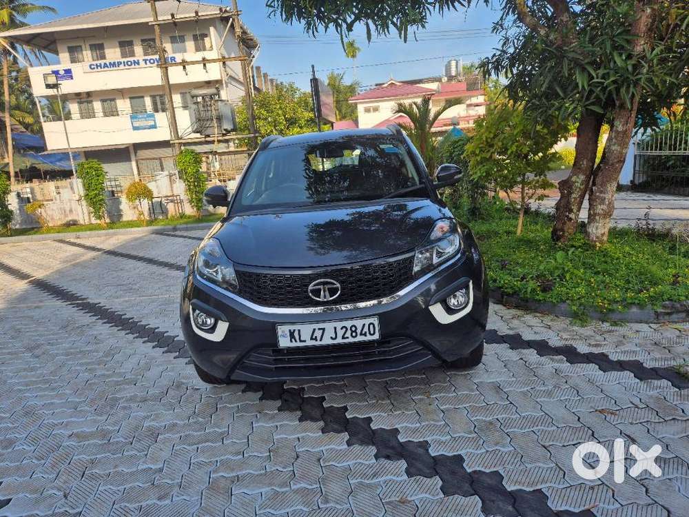 Tata Nexon 1.2 Revotron Xza Plus (o) Amt, 2019, Petrol