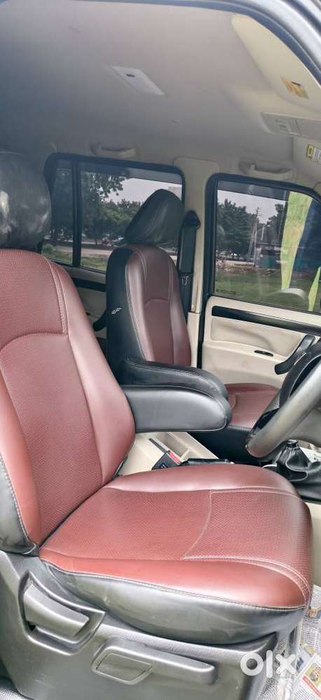 Mahindra Scorpio Classic 2.2 S 11 Mt 7 Str, 2023, Diesel
